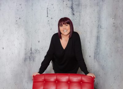 Una charla con la autora Librada Olivares